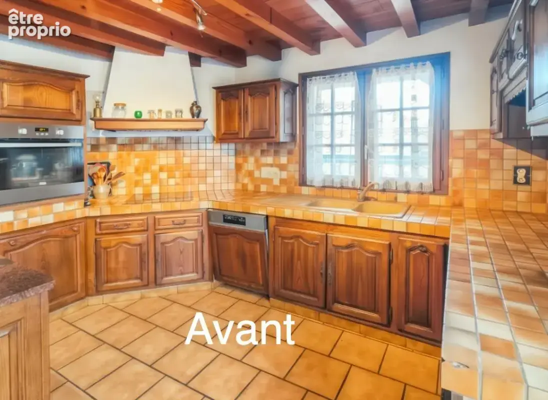 NUE PROPRIETE Maison de pays Mouguerre 10 pièce(s) 230 m2 - photo 3