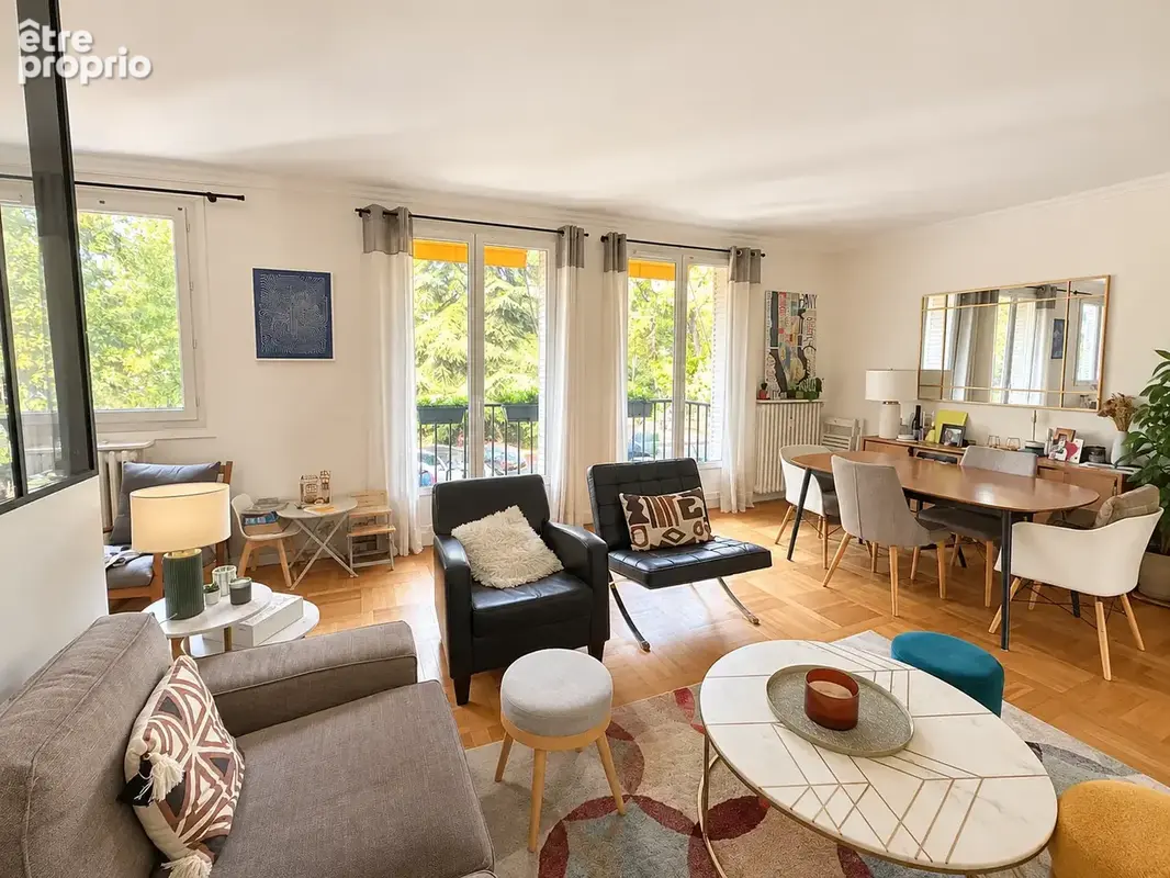 Appartement 4 pièces avec balcon et parking dans une résidence familiale et arborée proche du métro ligne10 - photo 3