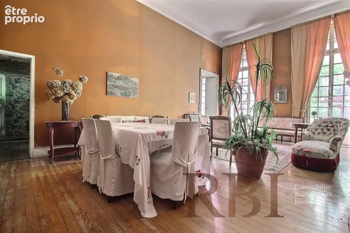 Appartement de caractère au sein d'un hôtel particulier du XIXo siècle - photo 3