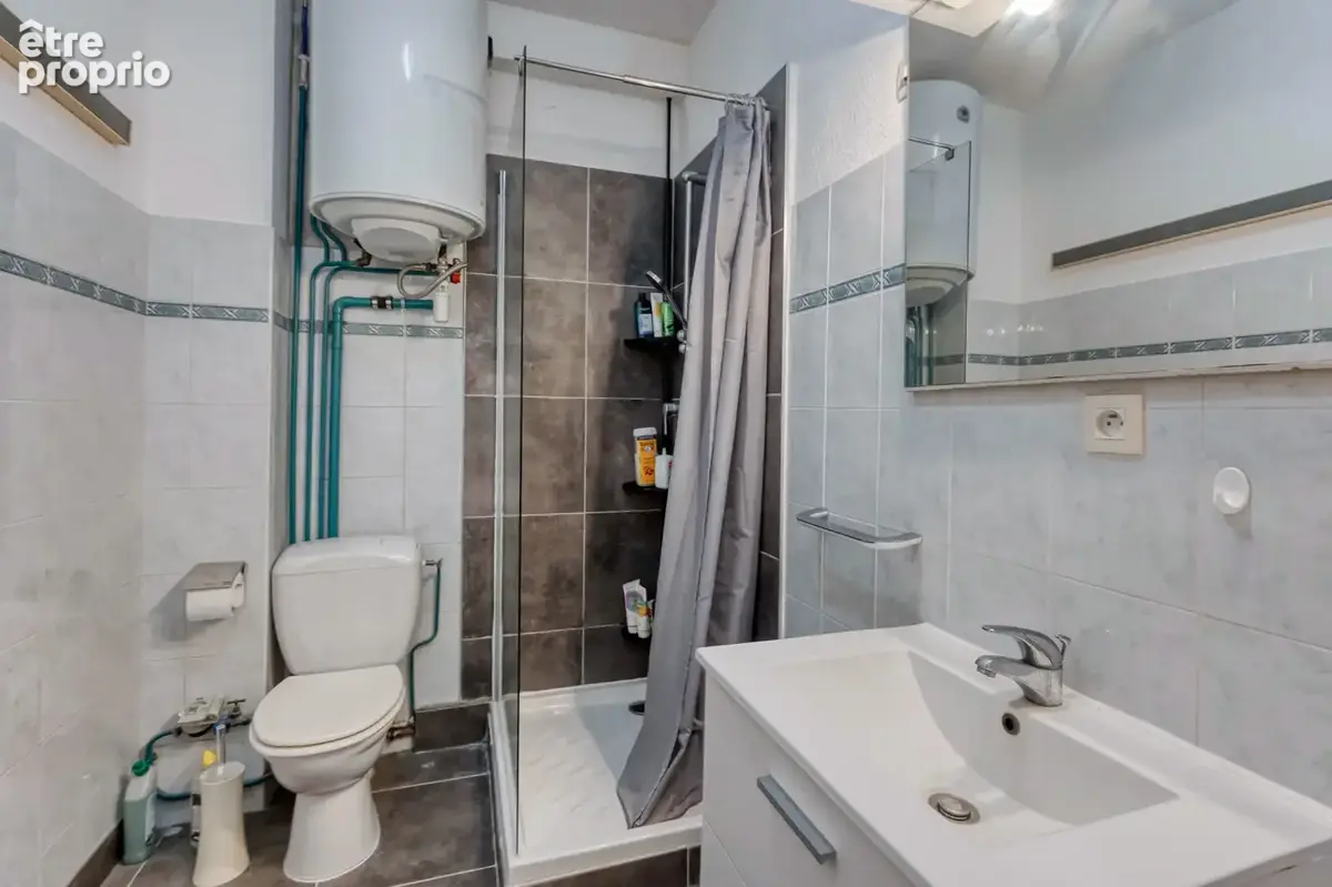 T1 de 30m2   centre historique / rue bayard - photo 4