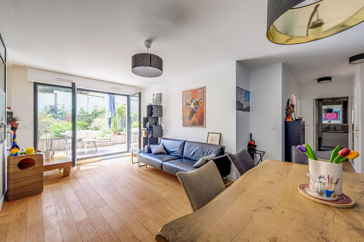 Appartement à ASNIERES-SUR-SEINE
