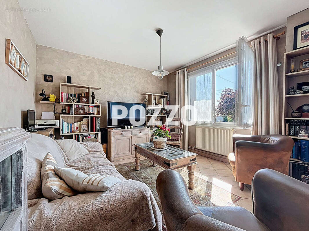 Maison à SAINT-PAIR-SUR-MER