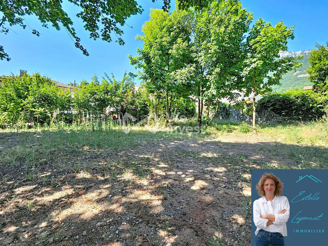 Terrain 580 m² à Seyssins  - photo 6