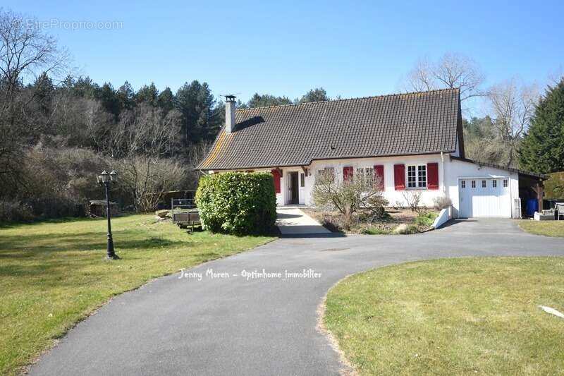Grande maison familiale de 200 m² avec piscine couverte et terrain de 4141 m² à Merlimont - photo 9