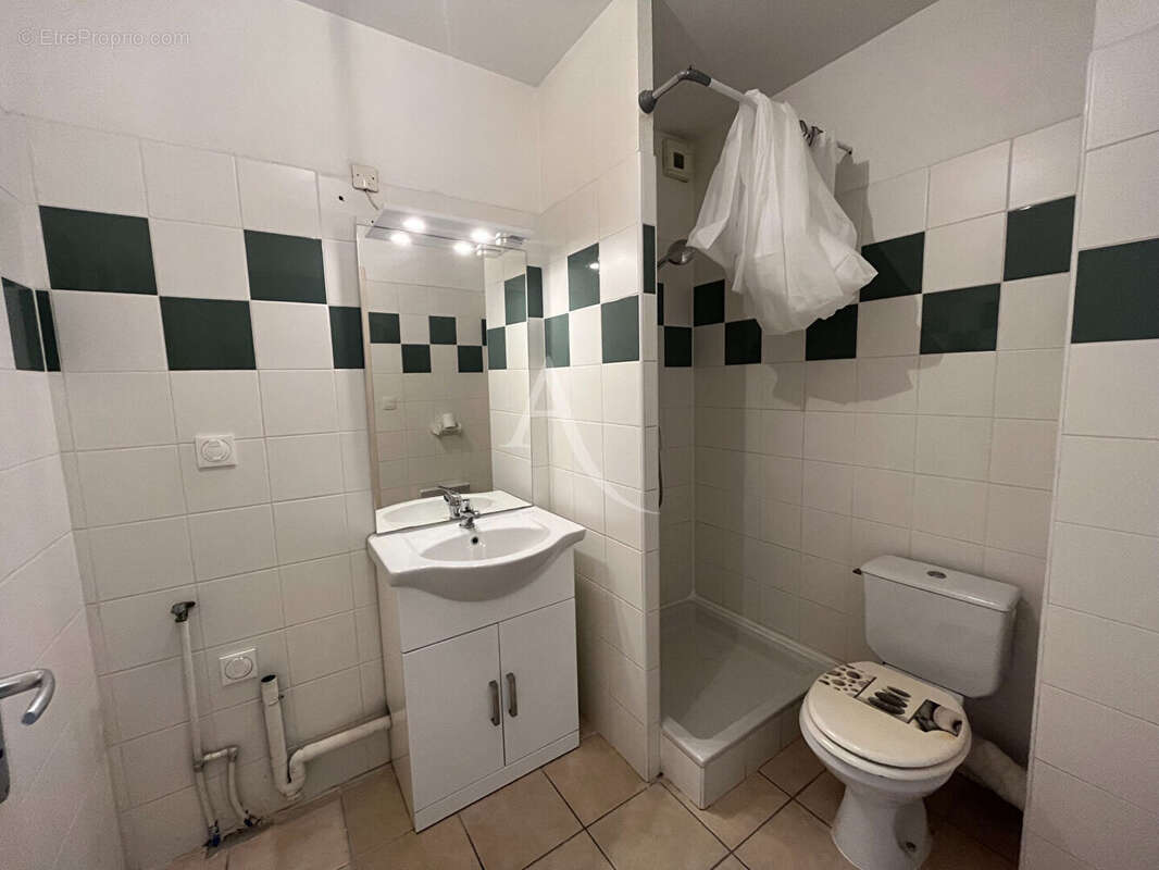 Appartement à LEZIGNAN-CORBIERES
