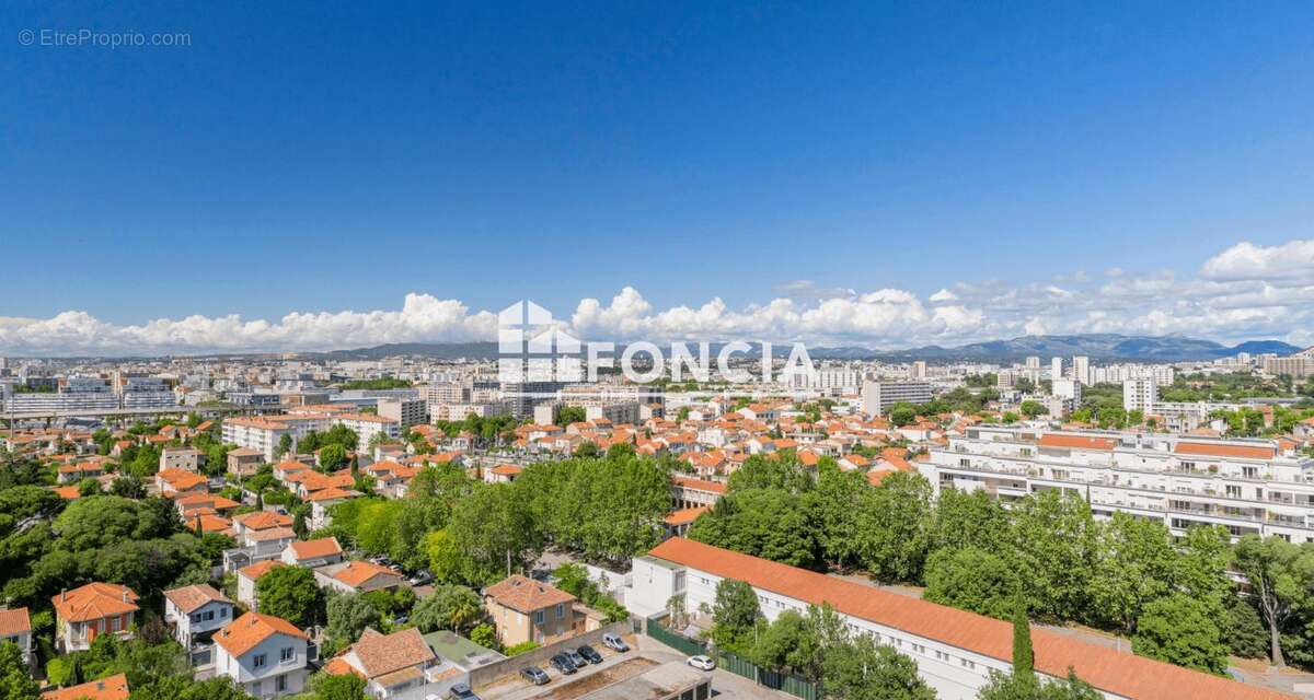 Appartement à MARSEILLE-9E