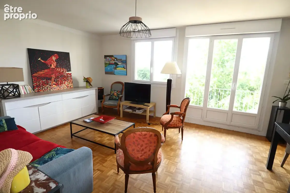 Appartement  4 pièce(s) 82.29 m2 - photo 2