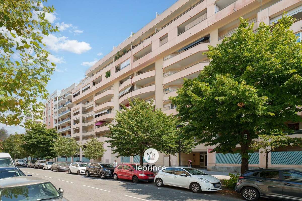 Nice Saint Roch : 2/3 Pièces - Terrasses - Garage - photo 21