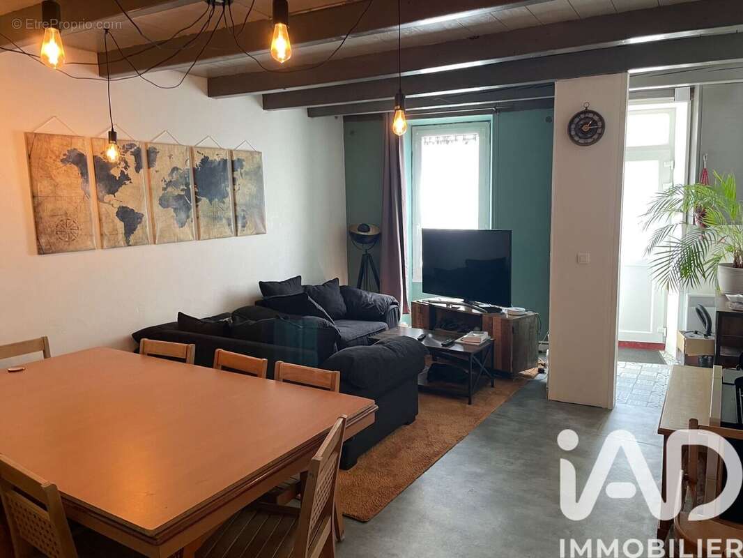 Photo 2 - Maison à SOUBISE