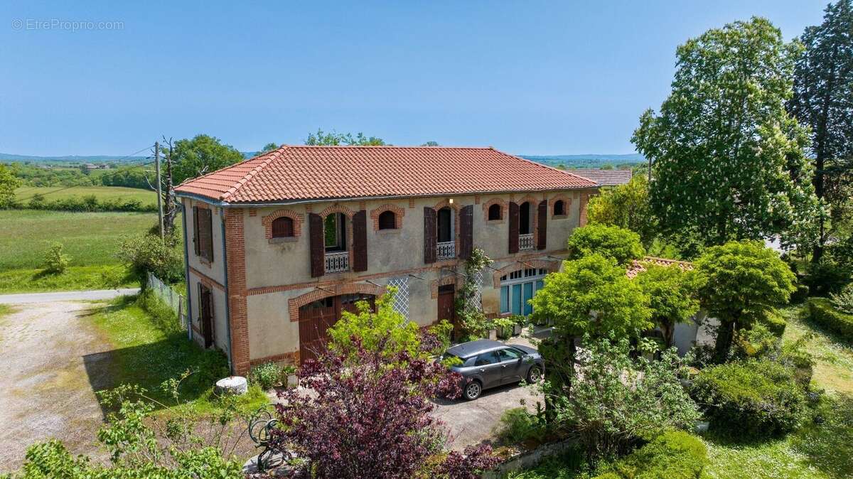 Élégante Manoir de 612 m² sur 5 hectares de terrain - Proche Cordes-sur-Ciel, 30 min d'Albi - photo 6