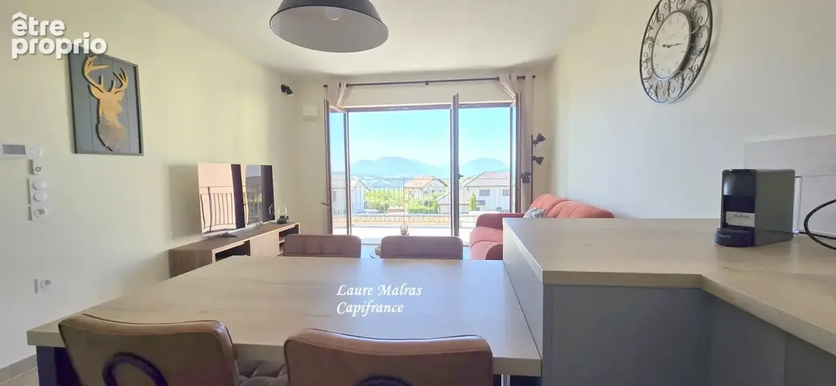 Appartement à GROISY