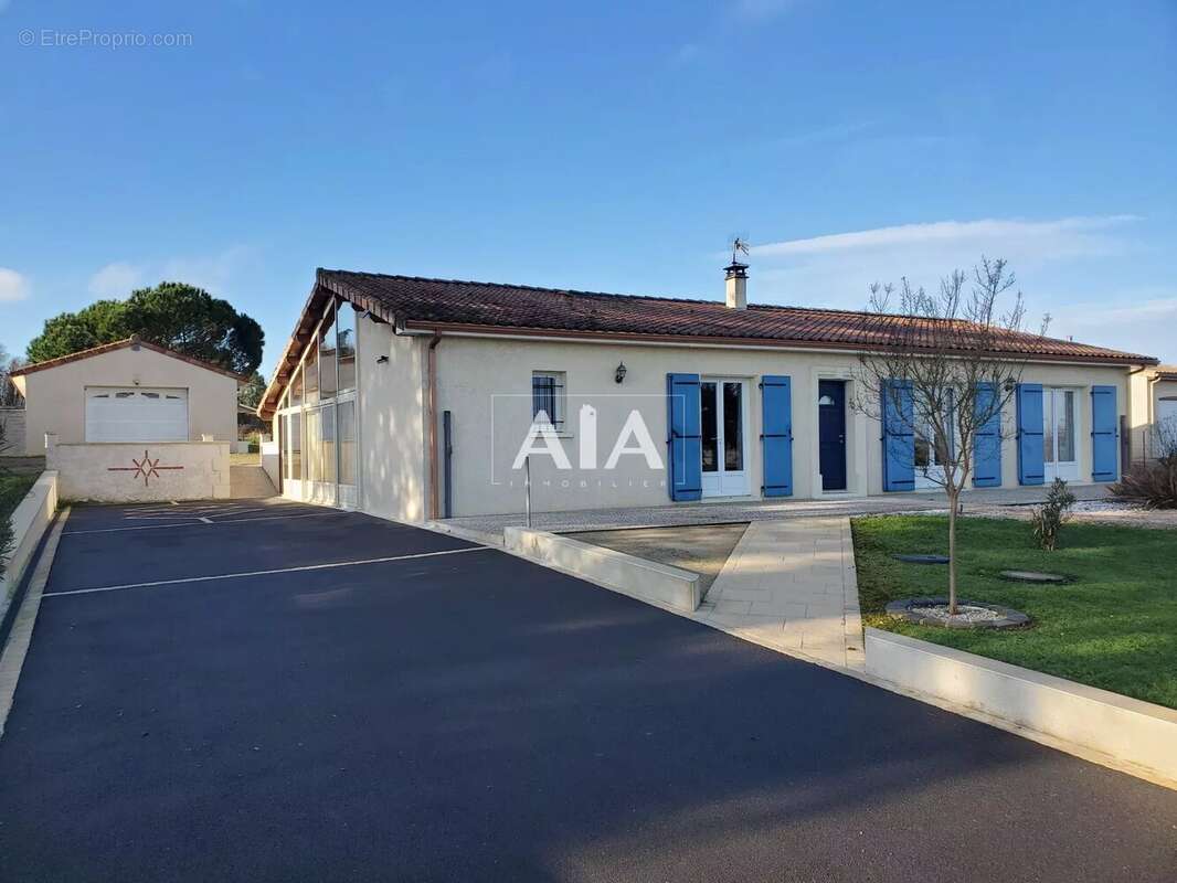 Maison à TAIZE-AIZIE
