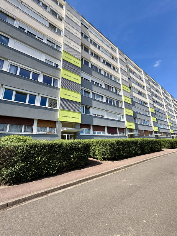 Appartement à RIS-ORANGIS