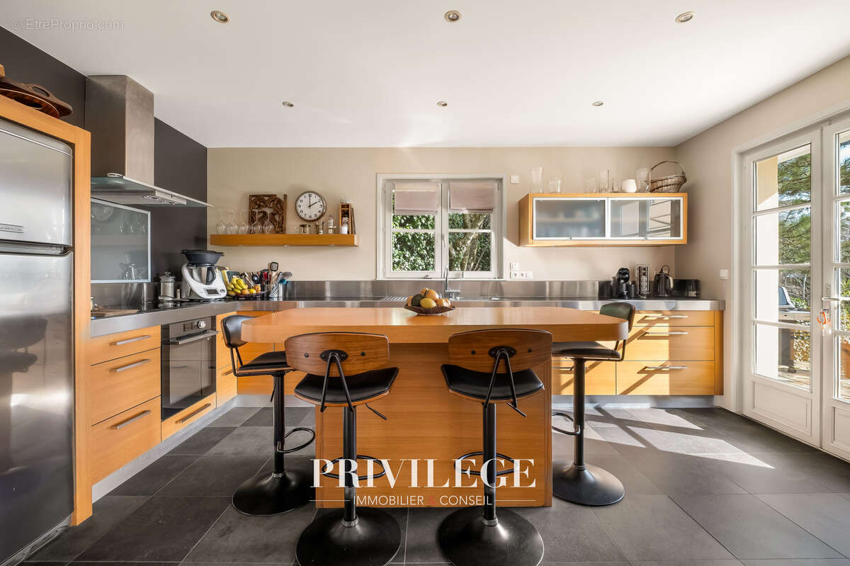 Maison à SAINT-DIDIER-AU-MONT-D'OR