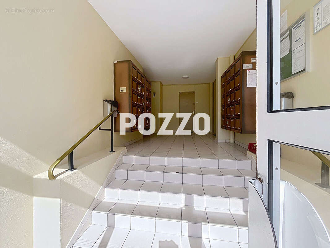 Appartement à HEROUVILLE-SAINT-CLAIR