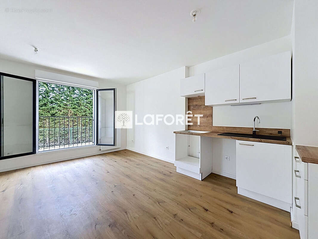Appartement à VERNOUILLET