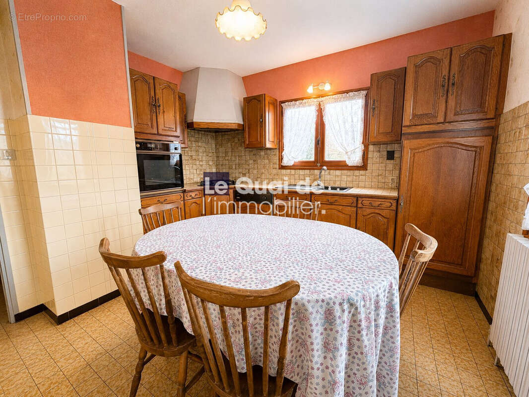 Maison 159 m² à Chateauneuf  - photo 5