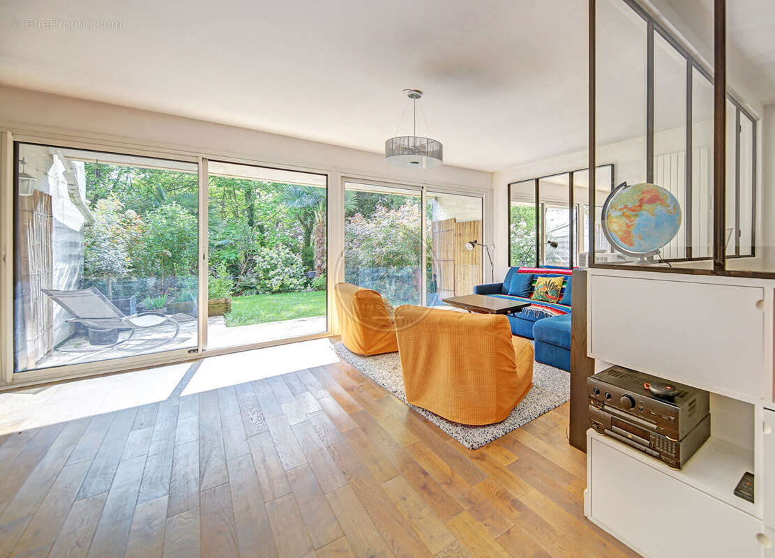 Appartement à LE PECQ