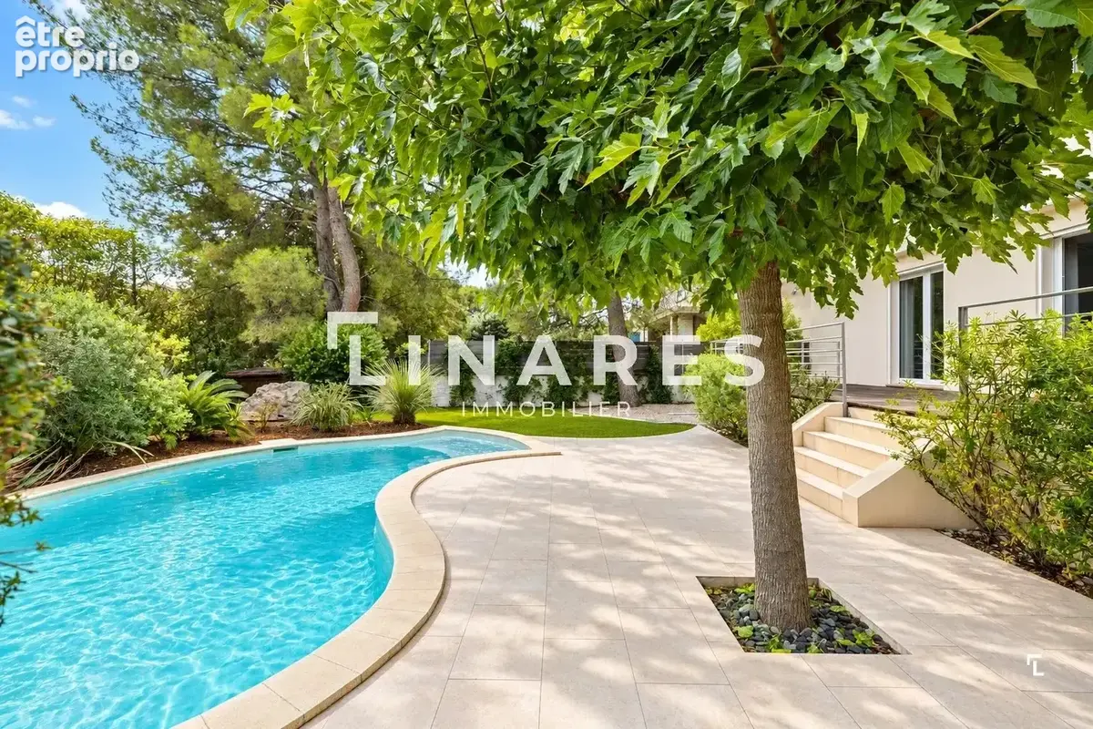 L'INTIME - Villa T5 de 130m² - Piscine - Garage 21m² - Parcelle 625m² - 13400 Aubagne Les Passons - photo 4