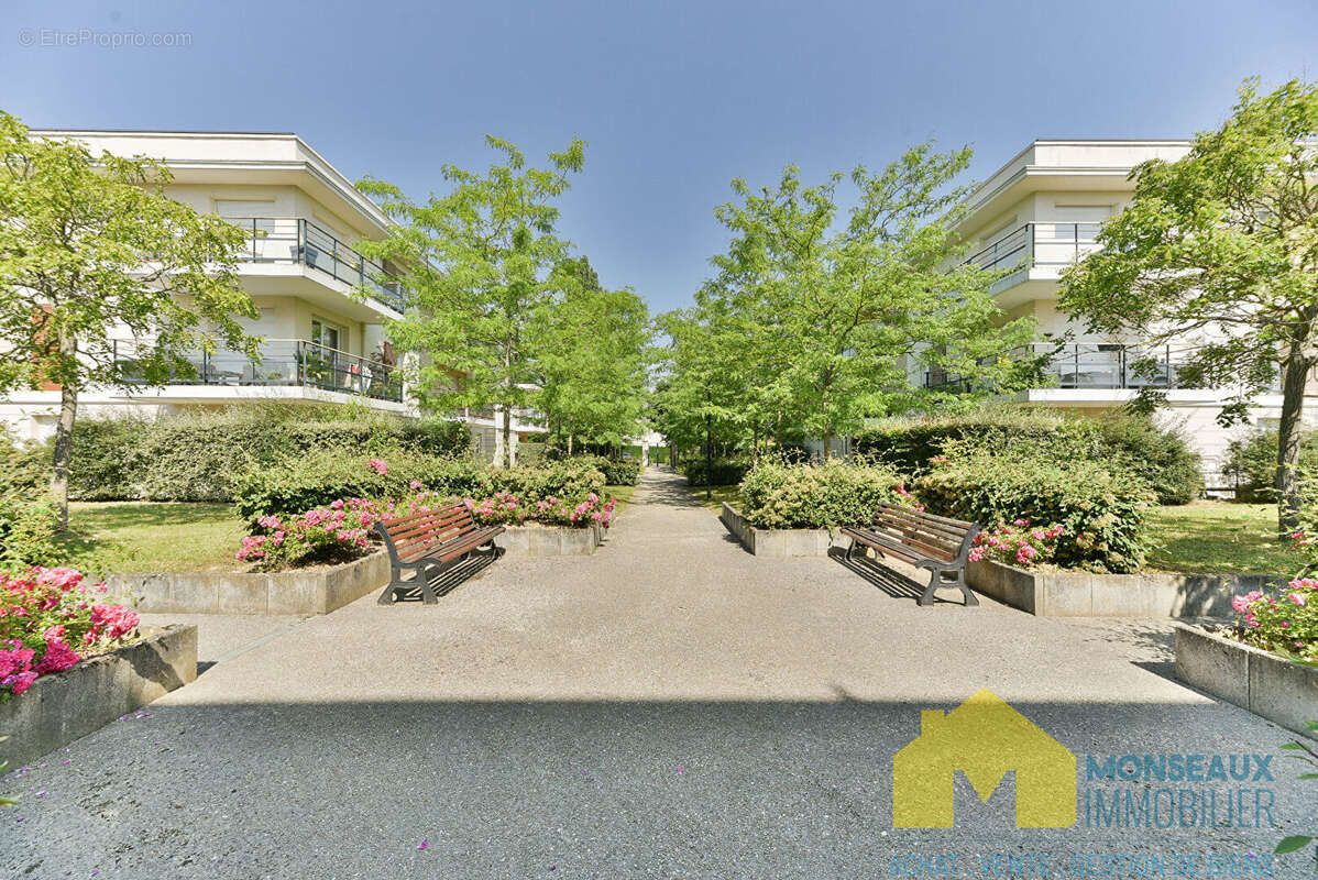 Appartement à EPINAY-SUR-ORGE