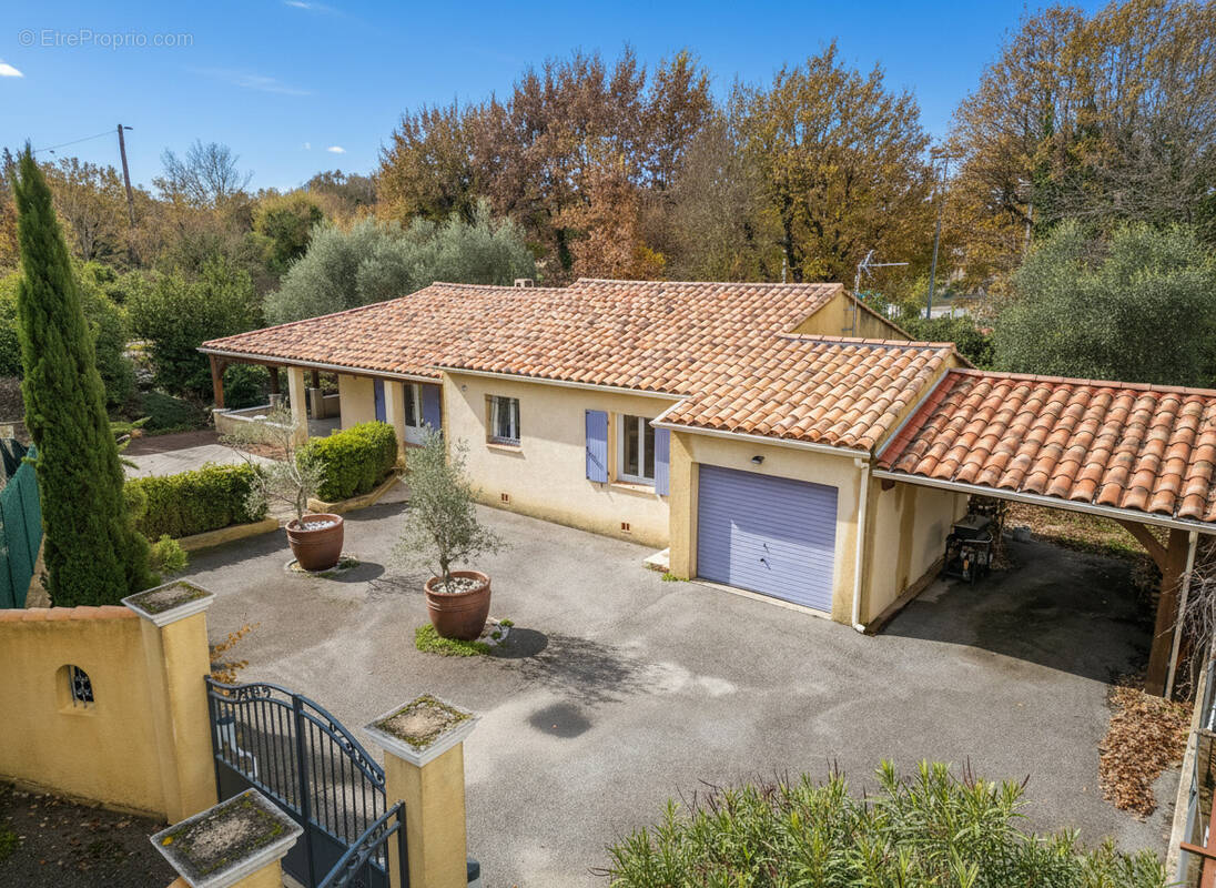 Maison à FORCALQUEIRET