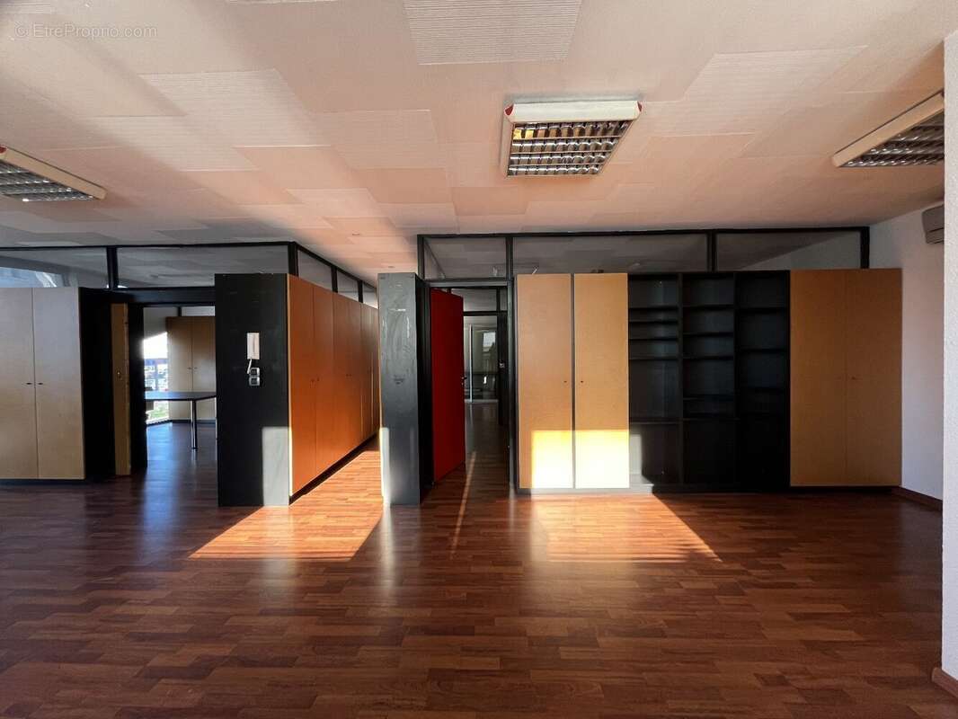 Commerce à BORDEAUX