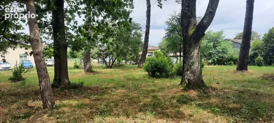 Terrain à GUJAN-MESTRAS