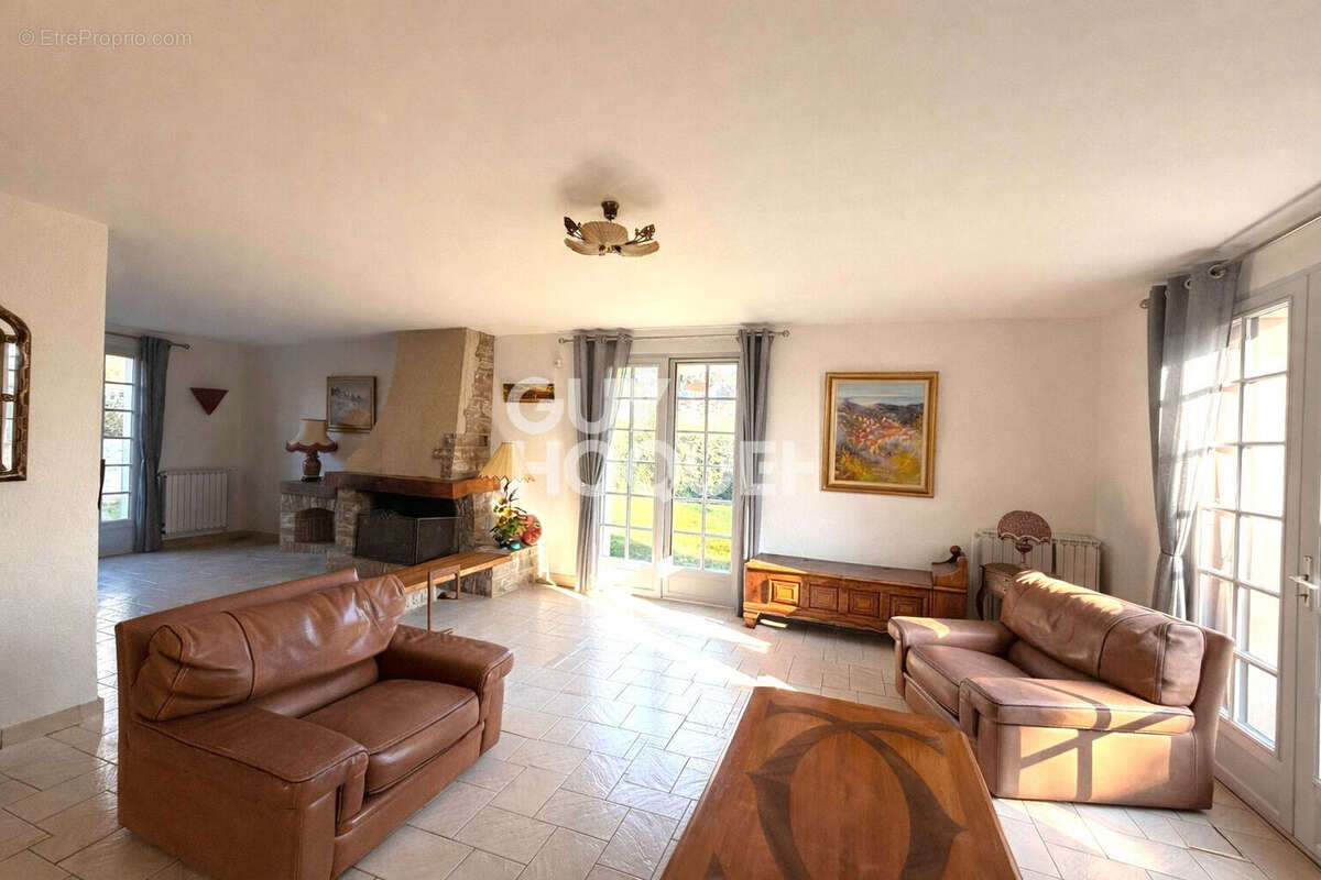Maison à RUY