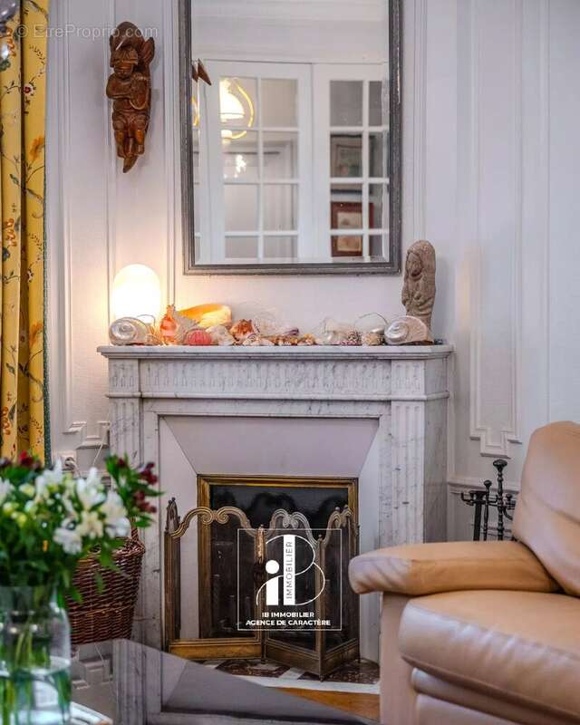 Maison à FONTAINEBLEAU