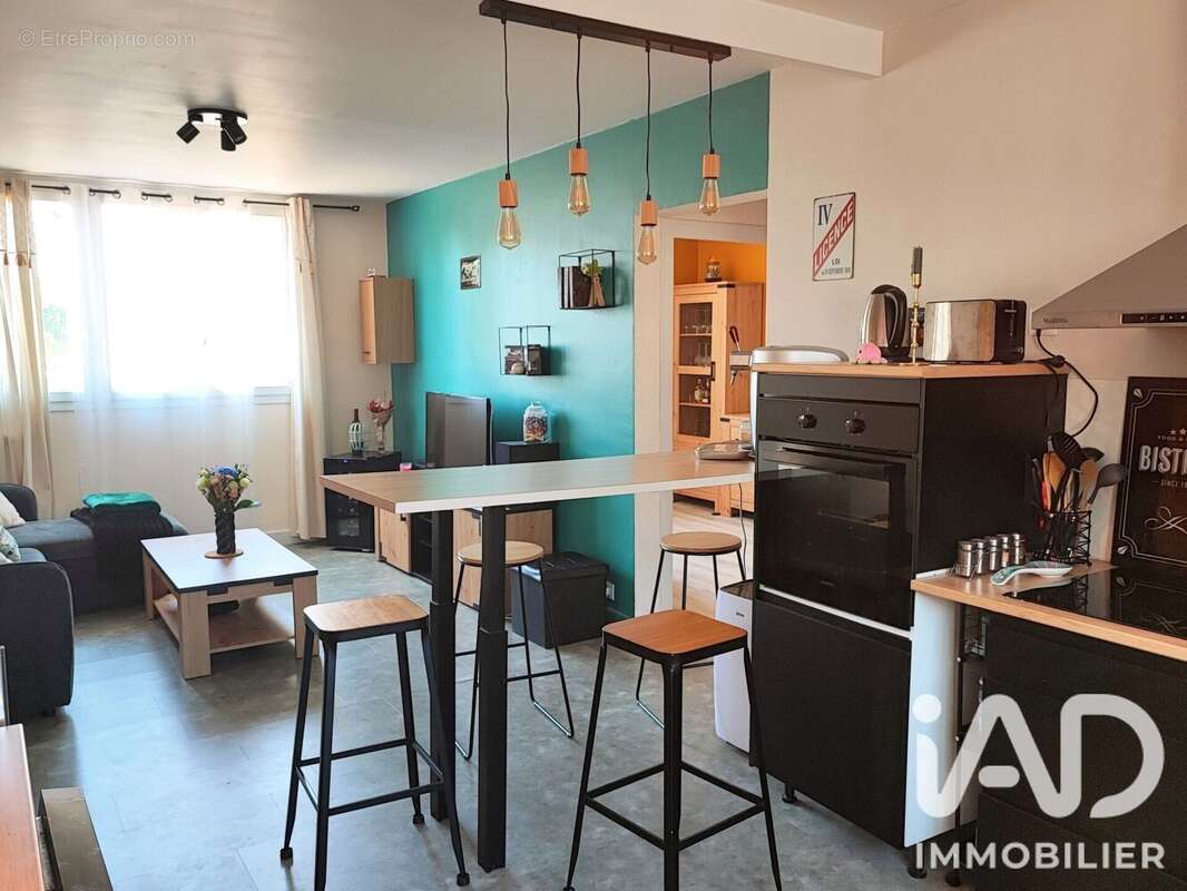 Appartement 65 m² à Aurillac  - photo 4
