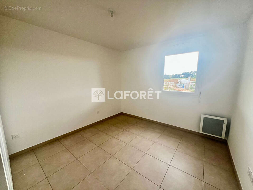 Appartement à LATTES