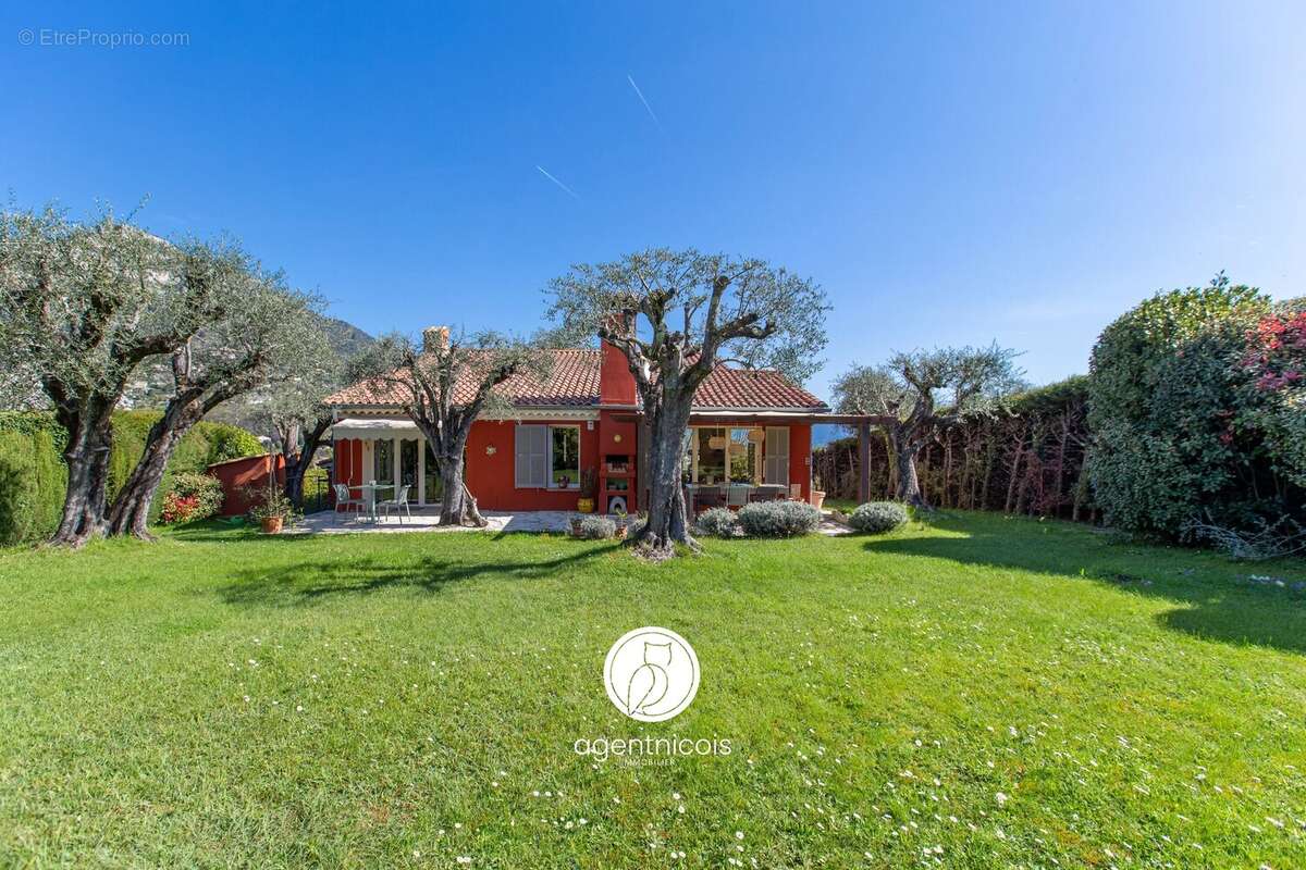 Maison à SAINT-JEANNET