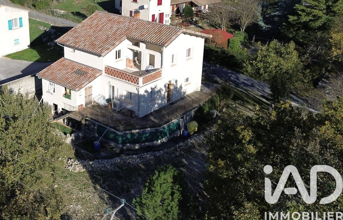 Photo 1 - Maison à LAVILLEDIEU