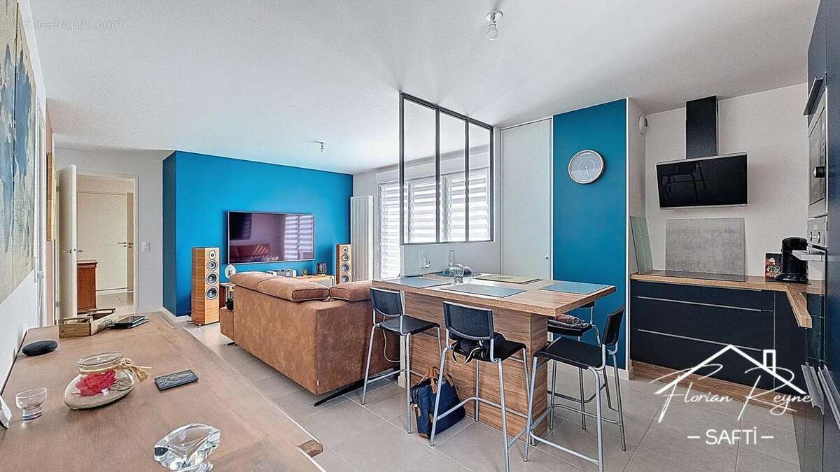 Photo 3 - Appartement à PAREMPUYRE