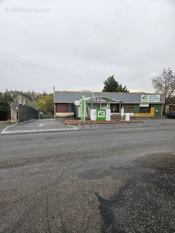 Commerce à MONTREAL