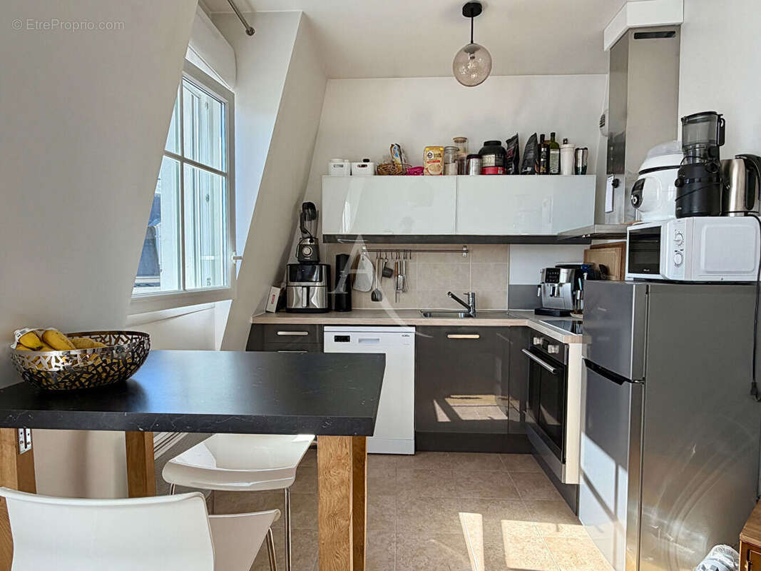 Appartement à LE PLESSIS-ROBINSON