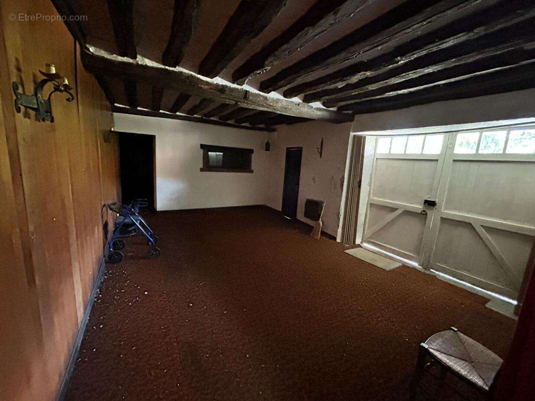 Charmante maison ancienne a raffraichir avec beaucoup de possibilites ! - photo 9