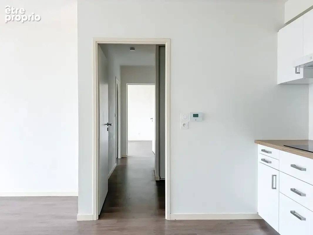 APPARTEMENT T3 COUËRON - 64 m2   Balcon, 2 parkings & local vélo privatif - photo 3