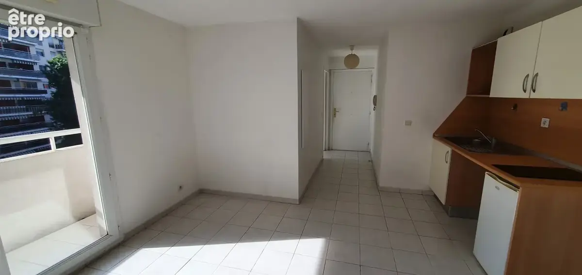 Nice est en exclusivitte 2 pieces de 30m2 vendu loue+ parking - photo 5