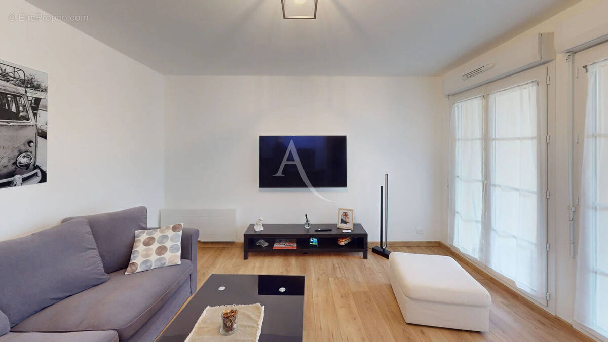 Appartement à LE PLESSIS-PATE