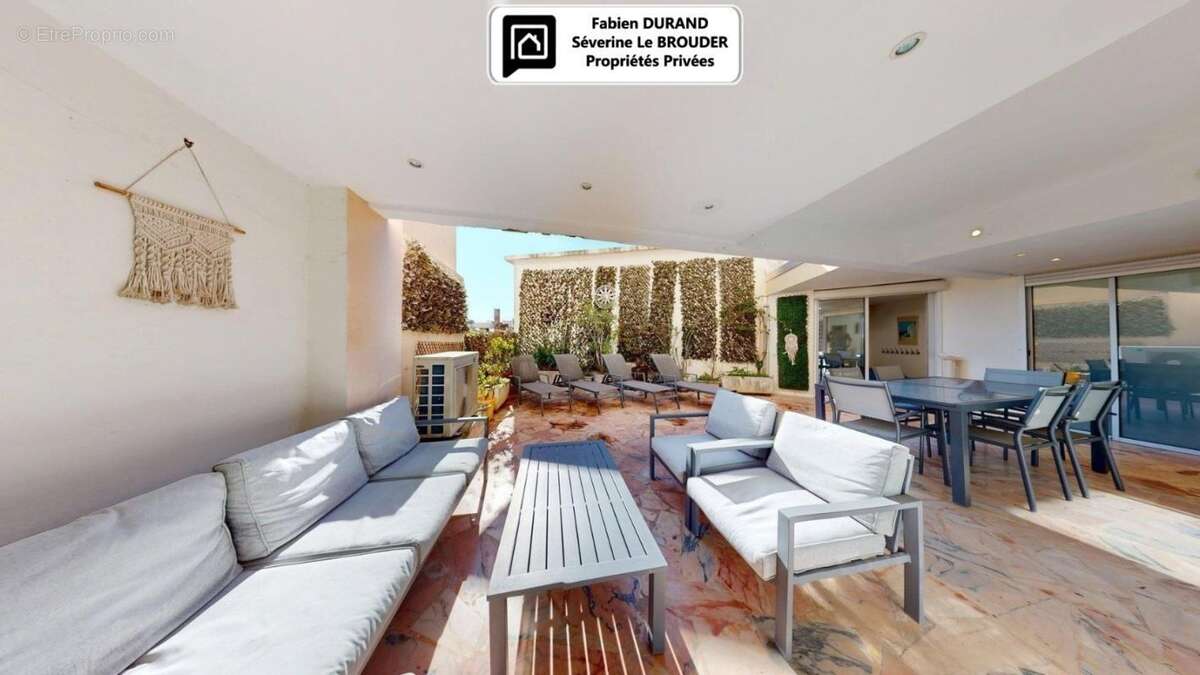 Appartement à CANNES