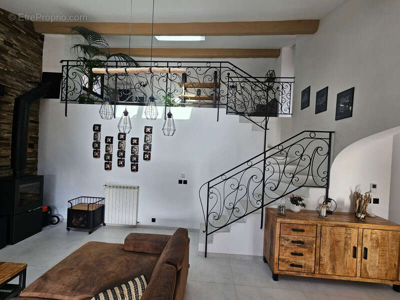 Maison à ROQUEFORT-LES-PINS