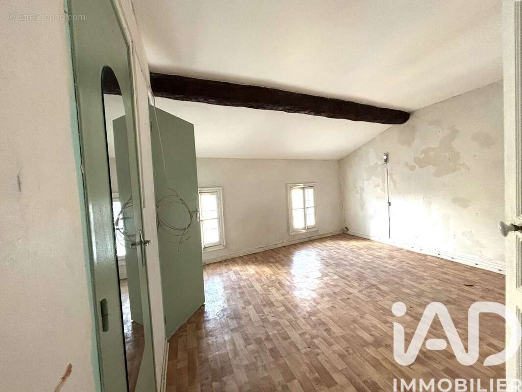 Photo 5 - Maison à LESPIGNAN