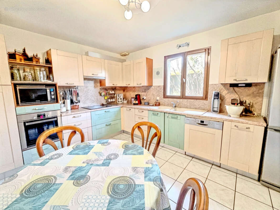 Maison à VIVIERS-DU-LAC