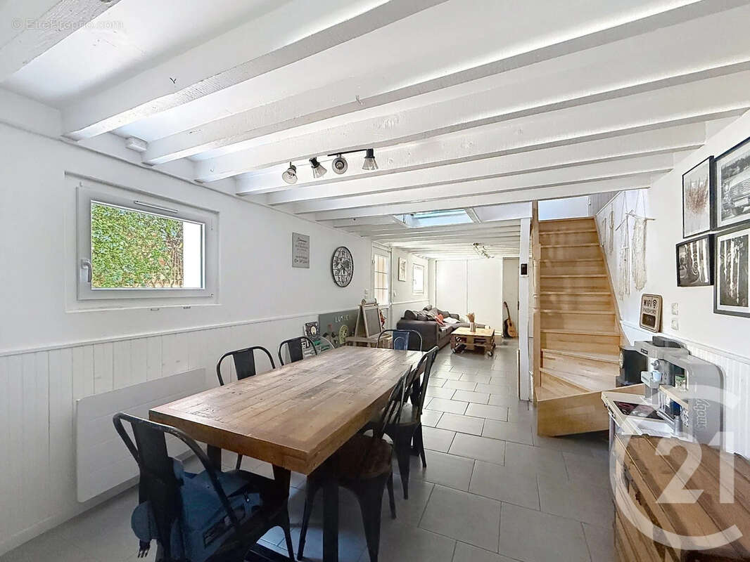 Maison à LES NOES-PRES-TROYES