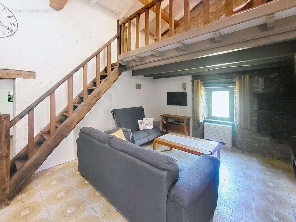 Maison à SAINT-BARTHELEMY-LE-PLAIN