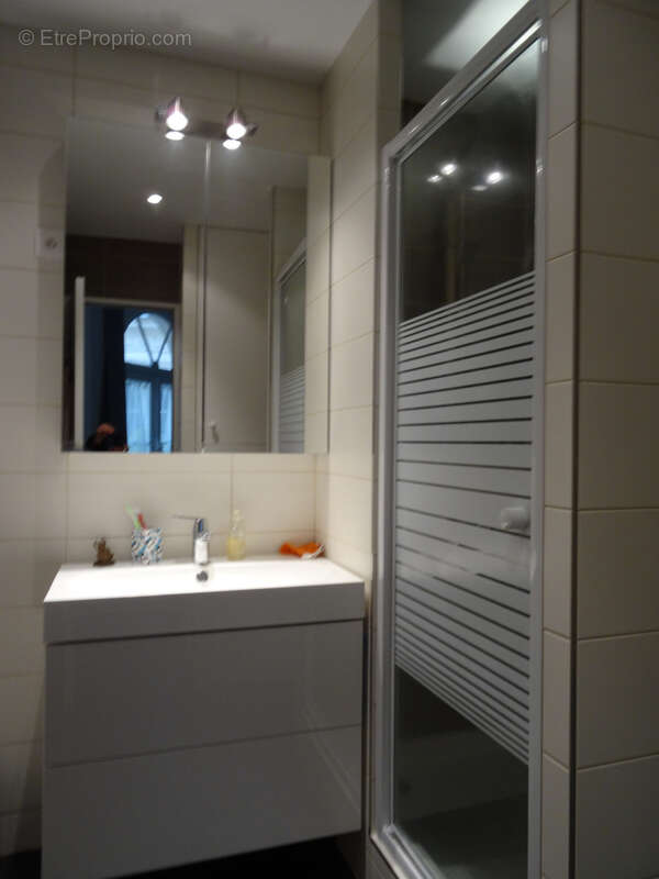 Appartement à PARIS-9E