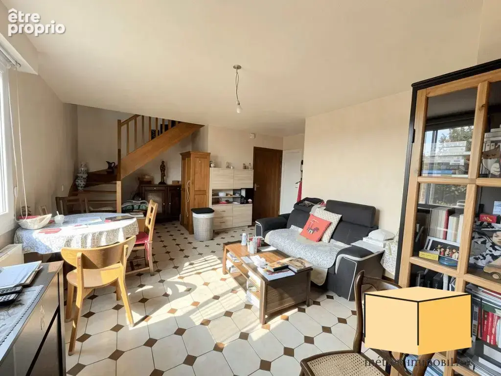 Appartement 3 pièces 65 m² à vendre à Belley (01300) - photo 2