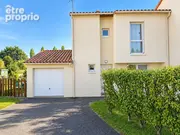 Maison à FONTAINE-LE-COMTE