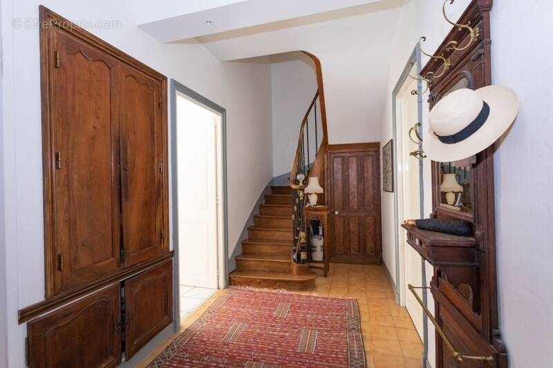 Maison à ROCHEFORT